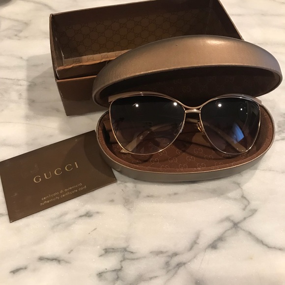 Gucci Brown Gradient Cat-Eye Sunglasses 2891 Gucci Cat-Eye Gradient Sunglasses In Brown - 15% Off  main image 3